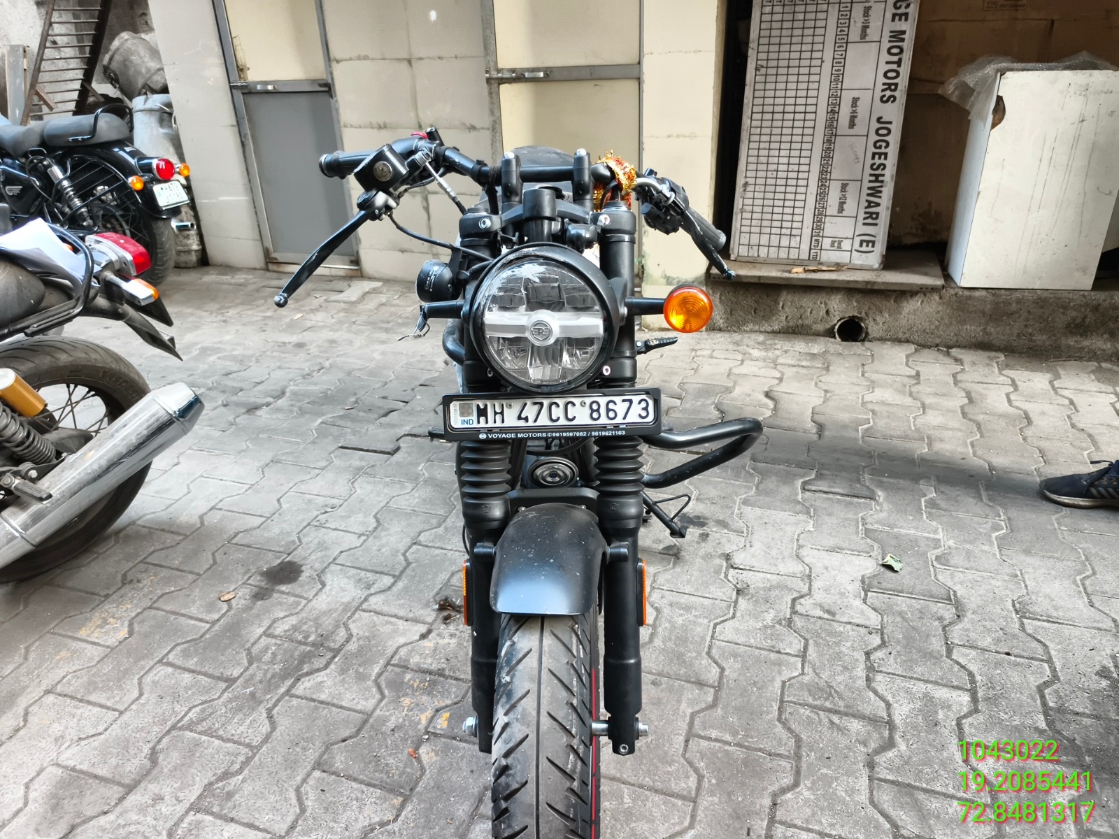  ROYAL ENFIELD HUNTER 350 TOKYO BLACK